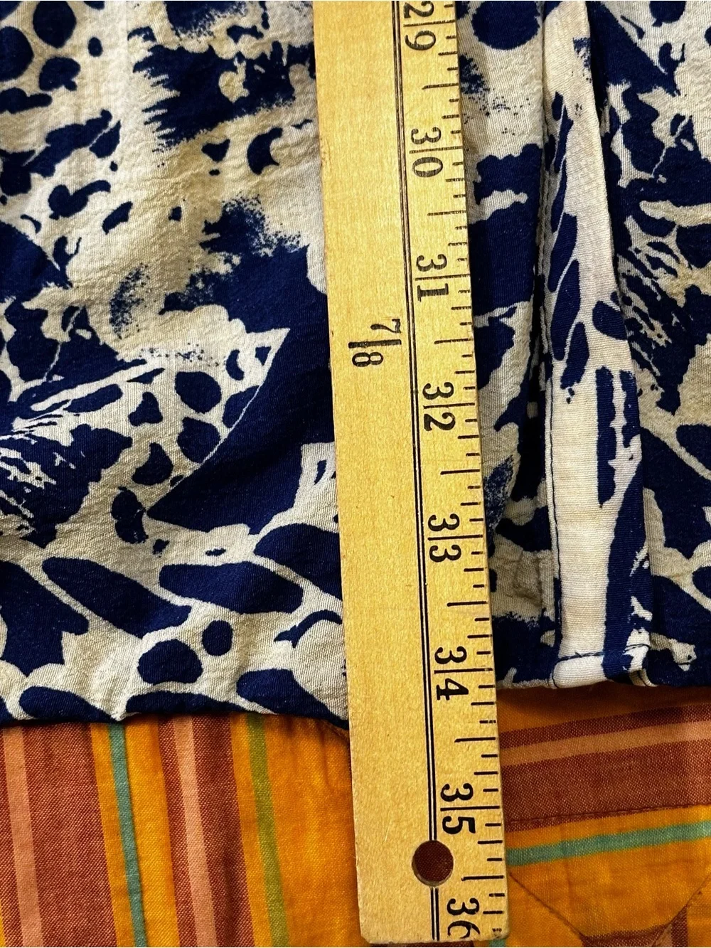 Zara Blue and White Printed Casual Button-Down Shirt
